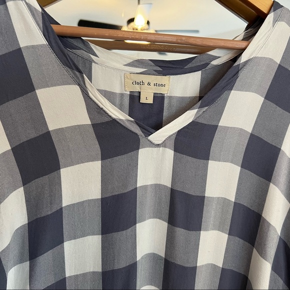 Cloth & Stone Blue Gray Gingham Short Sleeve Tunic Top - Picture 2 of 5